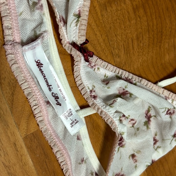 Vintage Abercrombie & Fitch Mesh Sleep Bralette - Picture 5 of 6